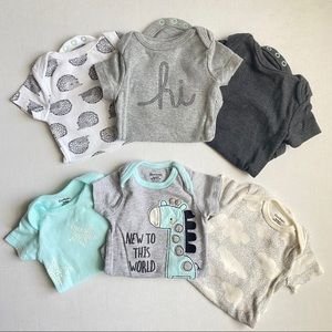 Lot of 6 Gender Neutral Newborn Onesies